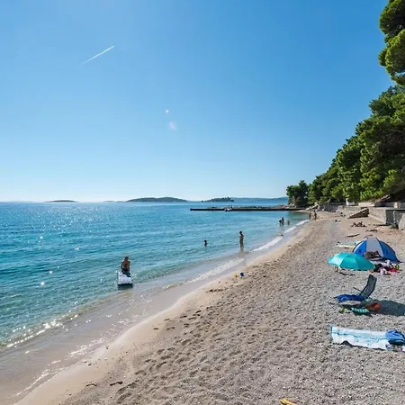 Villa Luxury Beachfront Gracia Grande With Private Pool At The In - Peljesac