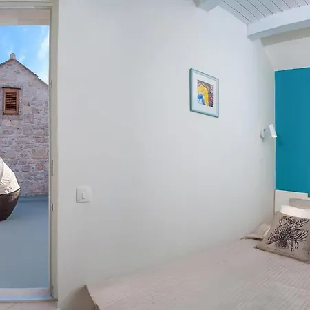 Luxury Beachfront Gracia Grande With Private Pool At The In - Peljesac *