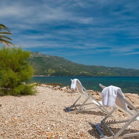 Luxury Beachfront Gracia Grande With Private Pool At The In - Peljesac Villa