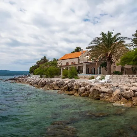 Luxury Beachfront Gracia Grande With Private Pool At The In - Peljesac Villa *