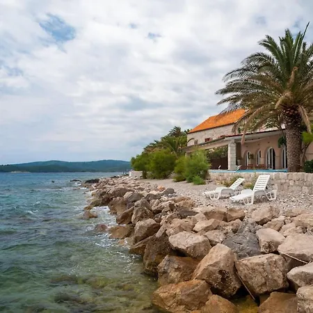 Luxury Beachfront Gracia Grande With Private Pool At The In - Peljesac Villa Orebic