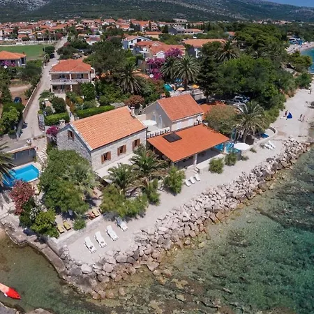 Luxury Beachfront Gracia Grande With Private Pool At The In - Peljesac Villa *