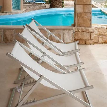 Villa Luxury Beachfront Gracia Grande With Private Pool At The In - Peljesac *